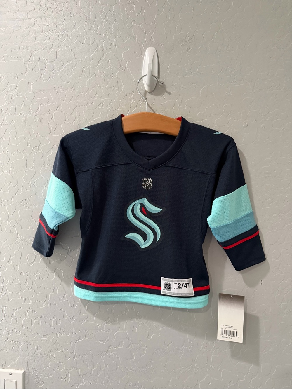 NWT NHL Seattle Kraken Hockey Home Jersey 2/4T Bin 2